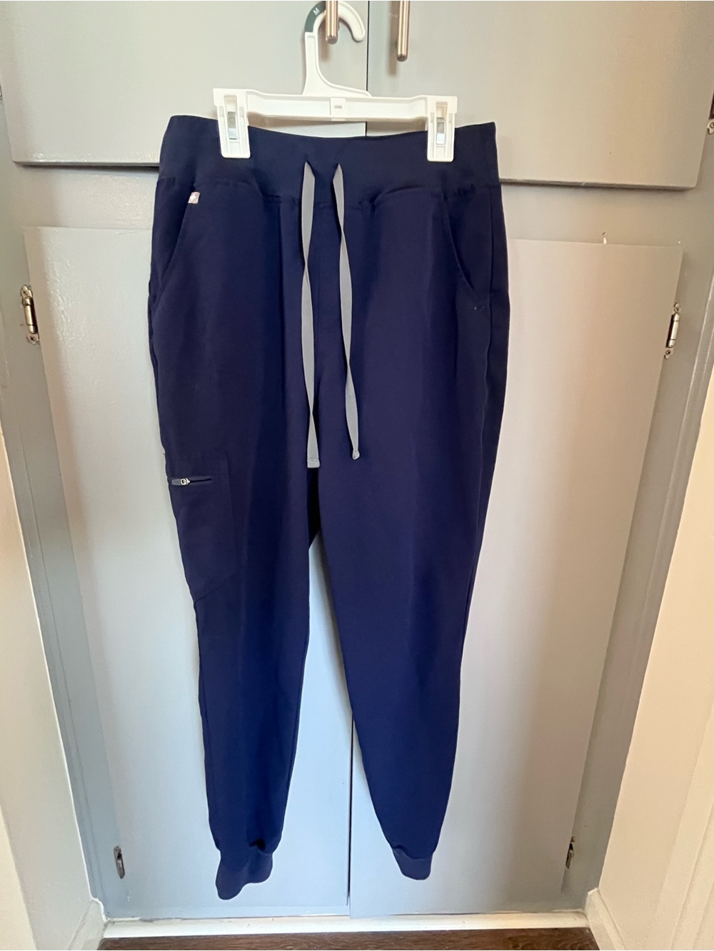 Figs Navy Drawstring Jogger Scrub Pants Women’s Medium